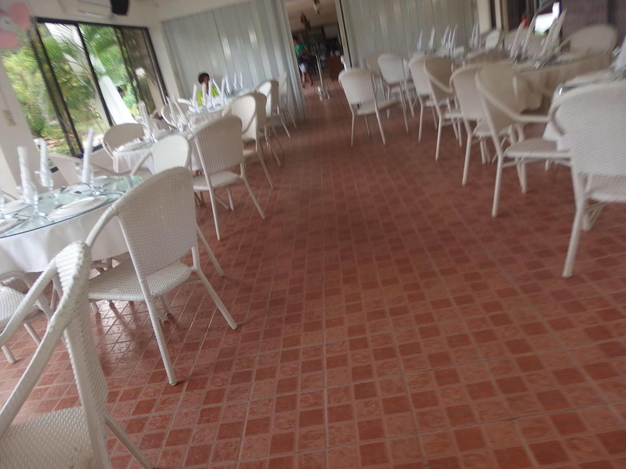 Sipalay Jamont Hotel Exterior foto