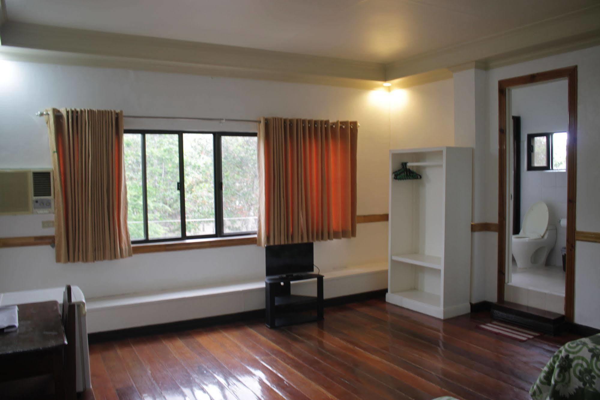 Sipalay Jamont Hotel Exterior foto