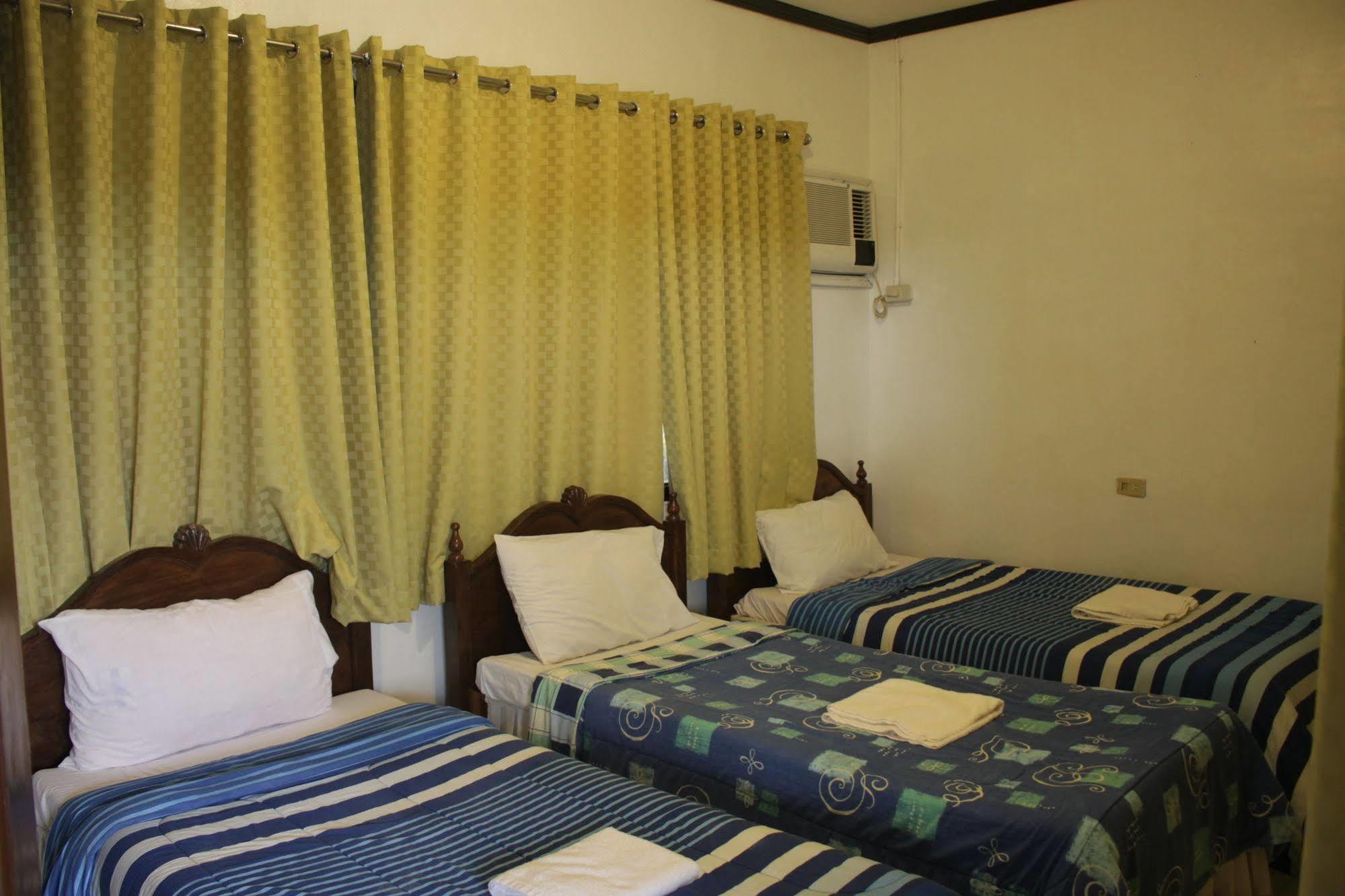 Sipalay Jamont Hotel Exterior foto