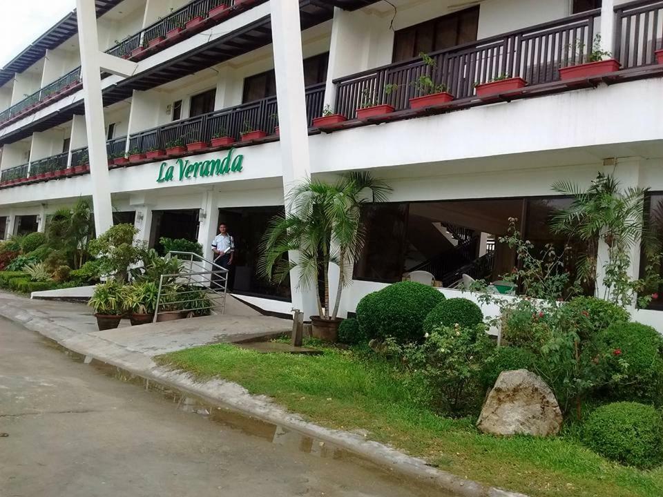 Sipalay Jamont Hotel Exterior foto